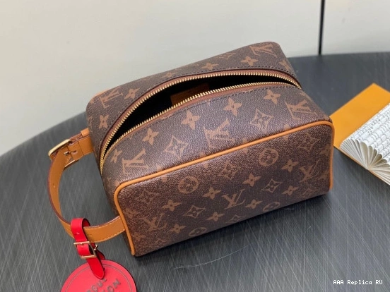 Aaa replica bags bag-23*13*12CM LOUIS LOCKER KIT DOPP VUITTON 0820